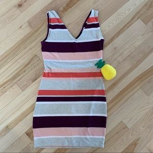 dynamite dresses canada